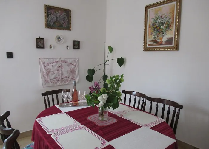 Hegyekre Panorámás Balatonedericsen Сasa de vacaciones *